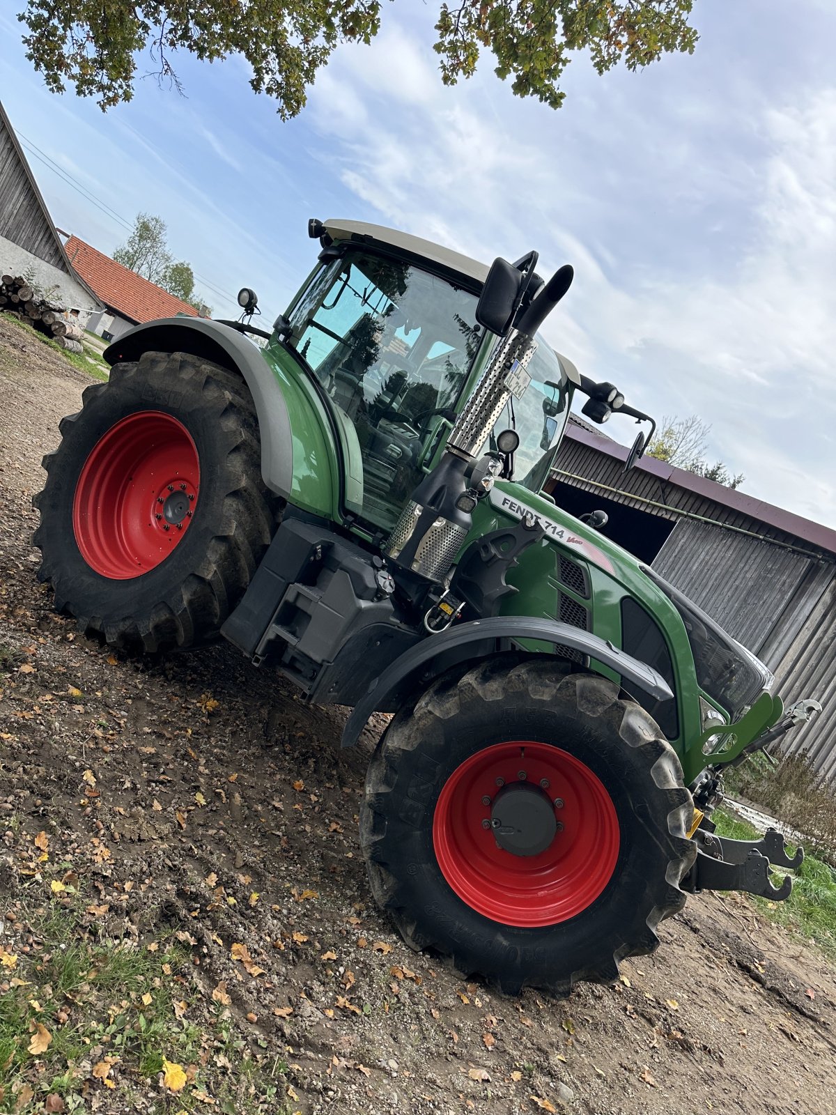 Traktor des Typs Fendt 714 Vario Profi, Gebrauchtmaschine in Weil (Bild 1)