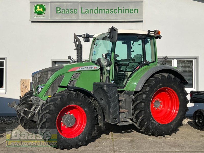 Traktor типа Fendt 714 Vario ProfiPlus, Gebrauchtmaschine в Holthof