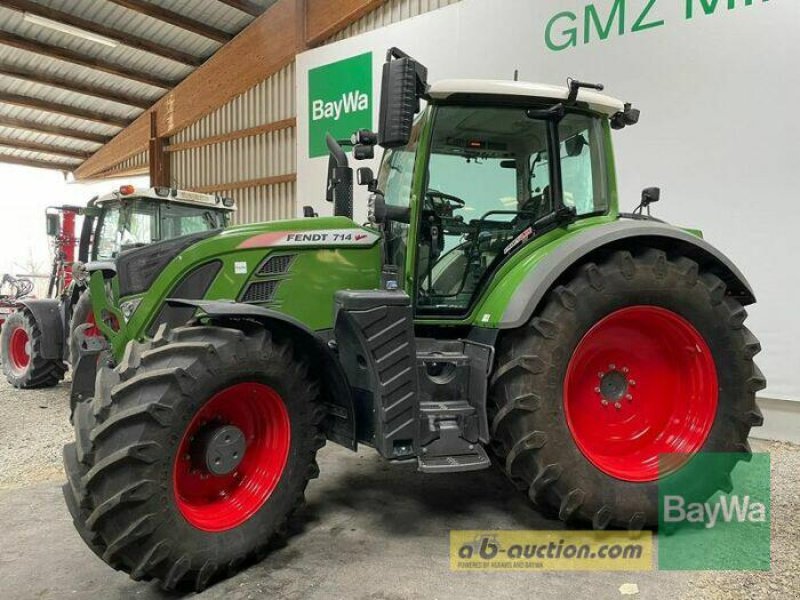 Traktor of the type Fendt 714 VARIO S4 PROFI PLUS, Gebrauchtmaschine in Mindelheim (Picture 3)