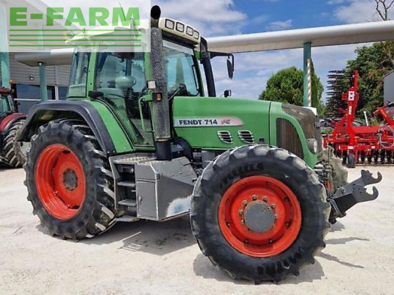 Traktor του τύπου Fendt 714 vario tms, Gebrauchtmaschine σε MONFERRAN (Φωτογραφία 7)