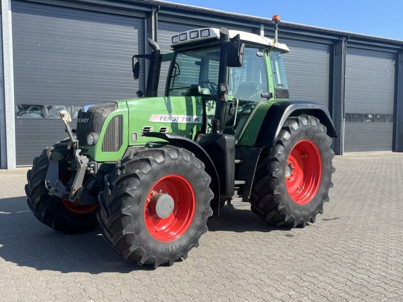 Traktor типа Fendt 714 Vario TMS, Gebrauchtmaschine в Hapert (Фотография 1)