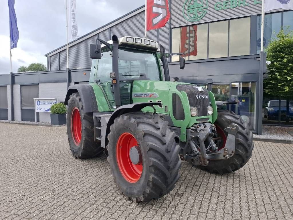 Traktor za tip Fendt 714 Vario TMS, Gebrauchtmaschine u Borne (Slika 2)