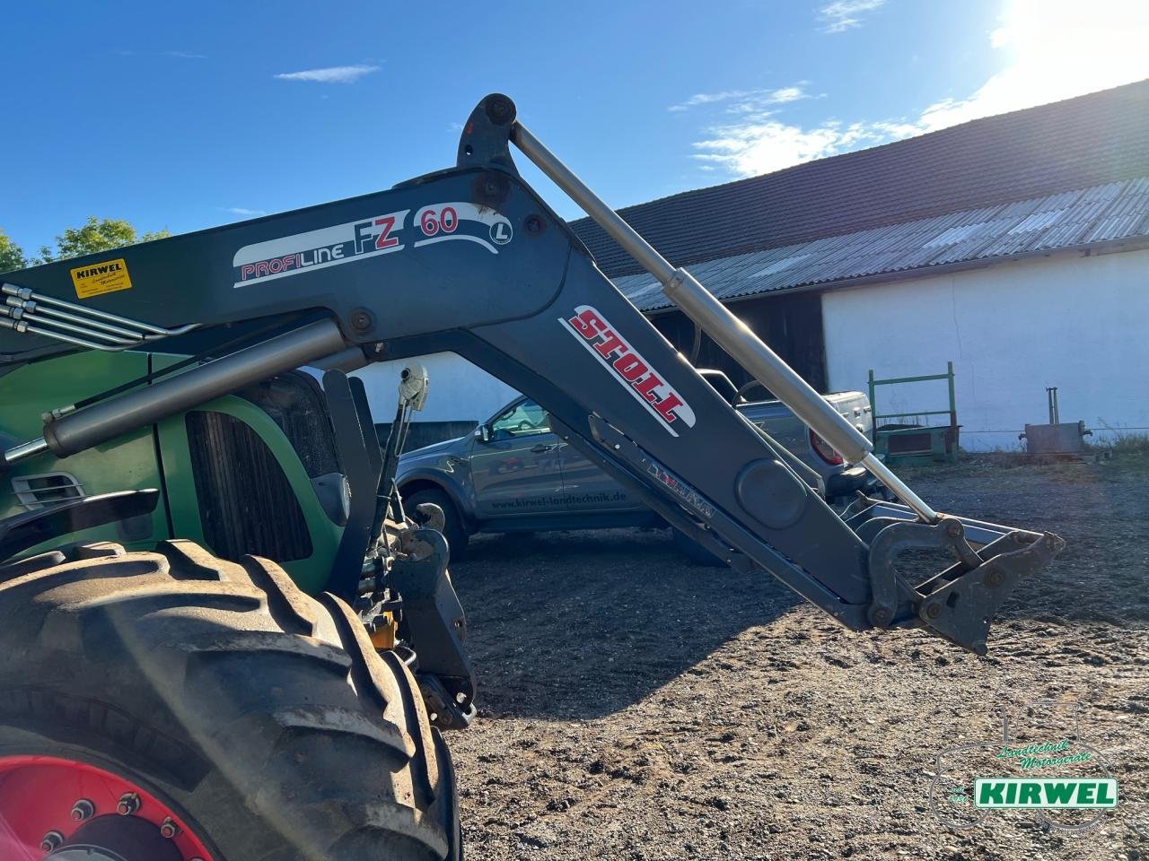 Traktor van het type Fendt 714 Vario, Gebrauchtmaschine in Blankenheim (Foto 14)