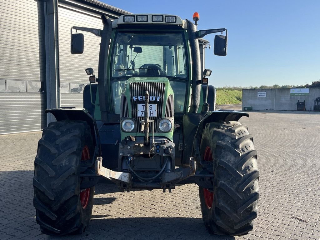 Traktor des Typs Fendt 714 Vario, Gebrauchtmaschine in Hapert (Bild 4)