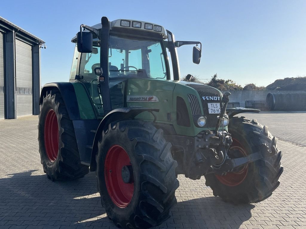 Traktor Türe ait Fendt 714 Vario, Gebrauchtmaschine içinde Hapert (resim 5)