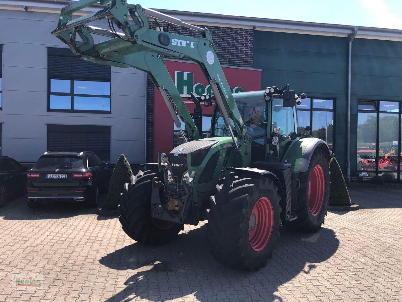 Traktor des Typs Fendt 714 Vario, Gebrauchtmaschine in Bakum (Bild 2)