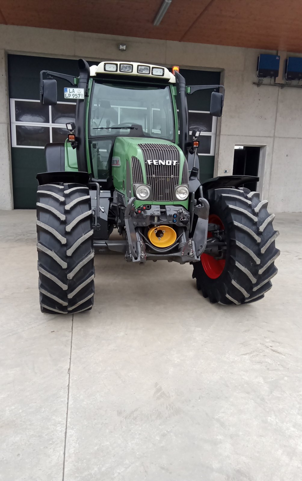 Traktor типа Fendt 714 Vario, Gebrauchtmaschine в Bruckberg (Фотография 2)