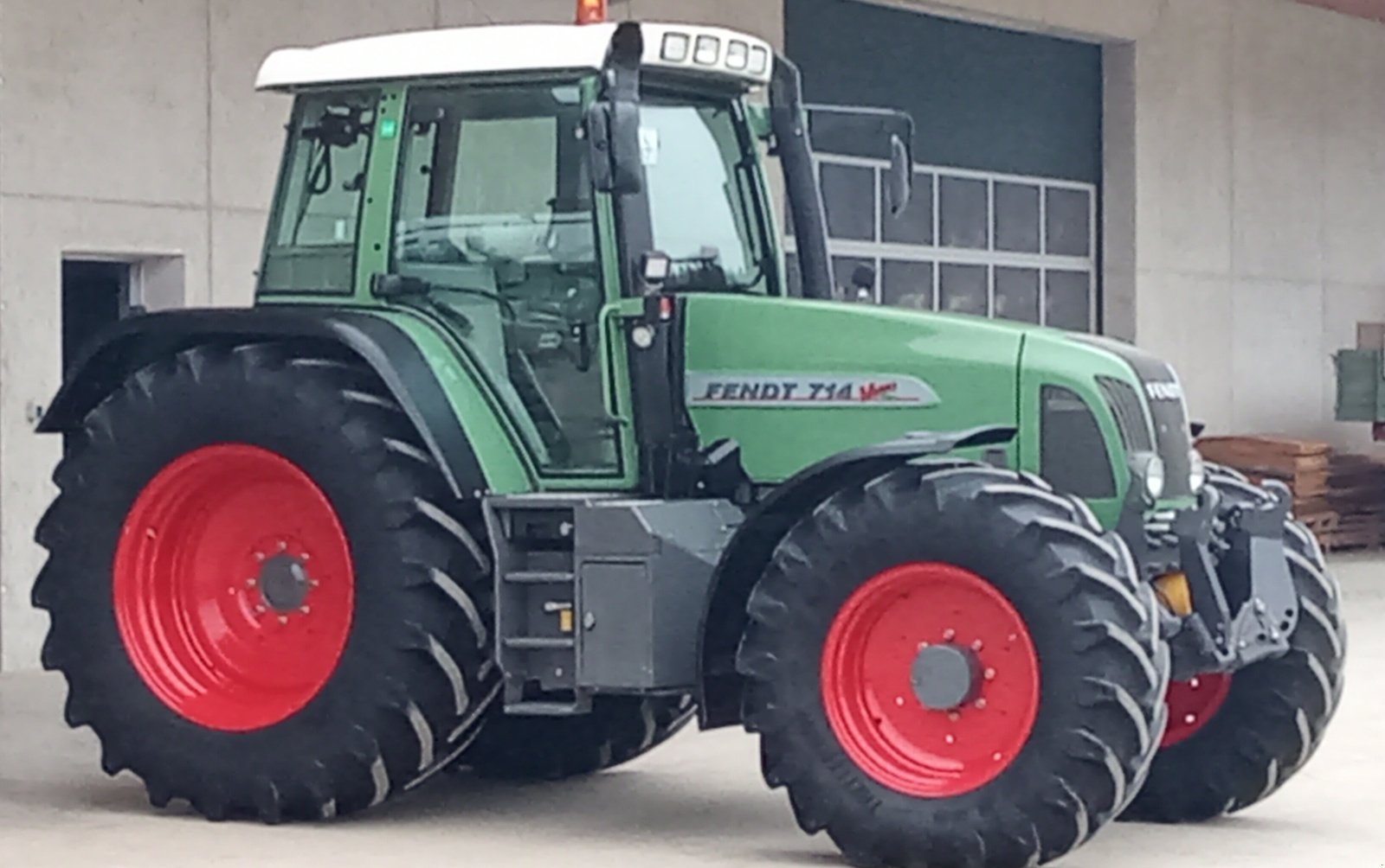 Traktor типа Fendt 714 Vario, Gebrauchtmaschine в Bruckberg (Фотография 18)