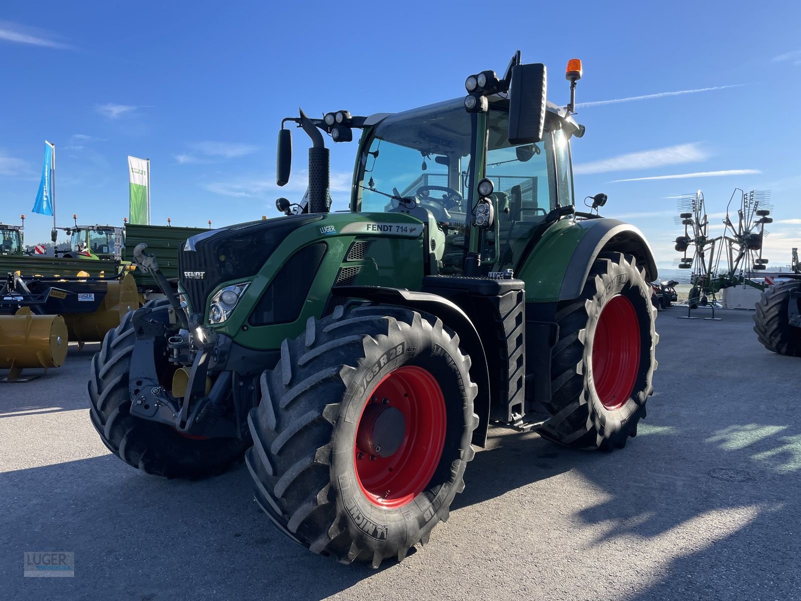 Traktor типа Fendt 714 Vo Vario, Gebrauchtmaschine в Niederkappel (Фотография 8)