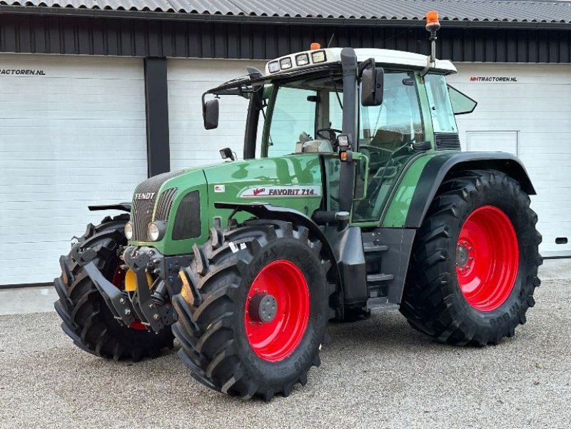 Traktor des Typs Fendt 714, Gebrauchtmaschine in Linde (dr) (Bild 7)