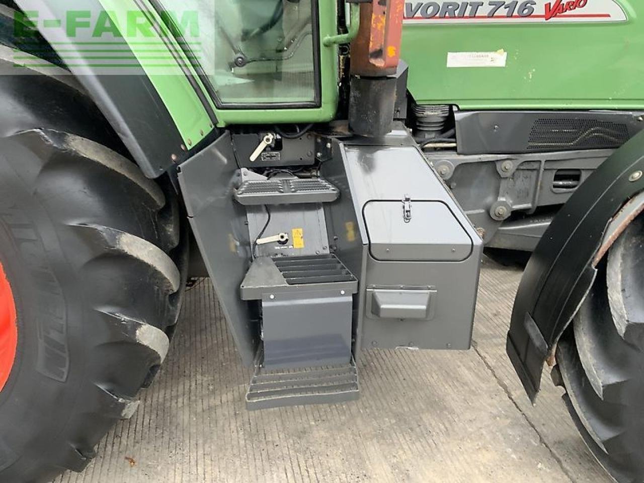 Traktor of the type Fendt 716 favorit tractor (st21411), Gebrauchtmaschine in SHAFTESBURY (Picture 14)