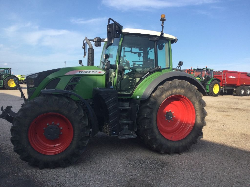 Traktor del tipo Fendt 716 power+, Gebrauchtmaschine en LISIEUX (Imagen 4)