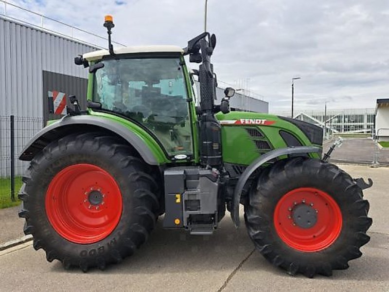 Traktor typu Fendt 716 POWER PLUS, Gebrauchtmaschine w Muespach (Zdjęcie 3)