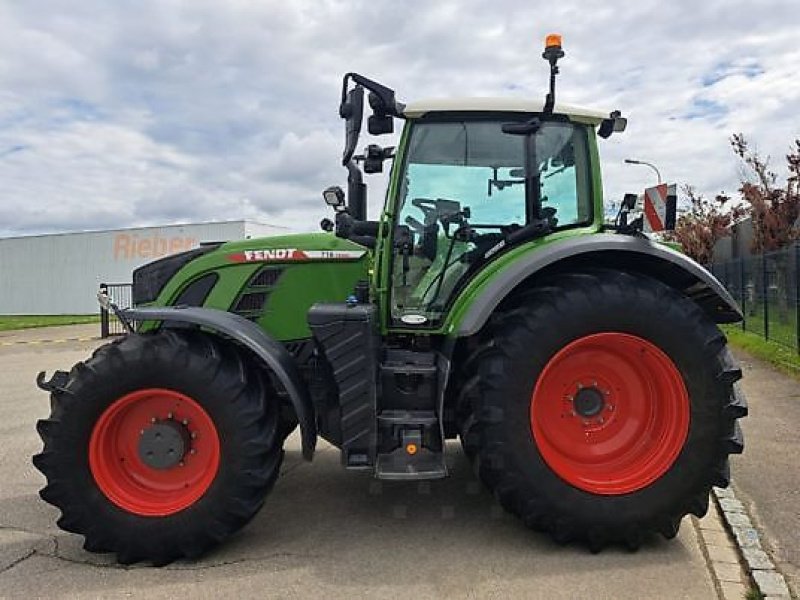 Traktor от тип Fendt 716 POWER, Gebrauchtmaschine в Muespach-le-Haut (Снимка 4)