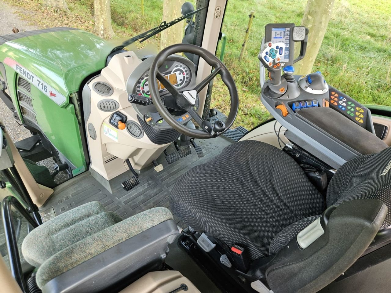 Traktor del tipo Fendt 716 scr Profi ( 714 718 818 ), Gebrauchtmaschine en Bergen op Zoom (Imagen 11)