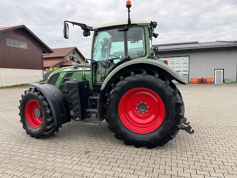 Traktor des Typs Fendt 716 SCR Profi, Gebrauchtmaschine in Strasswalchen (Bild 13)