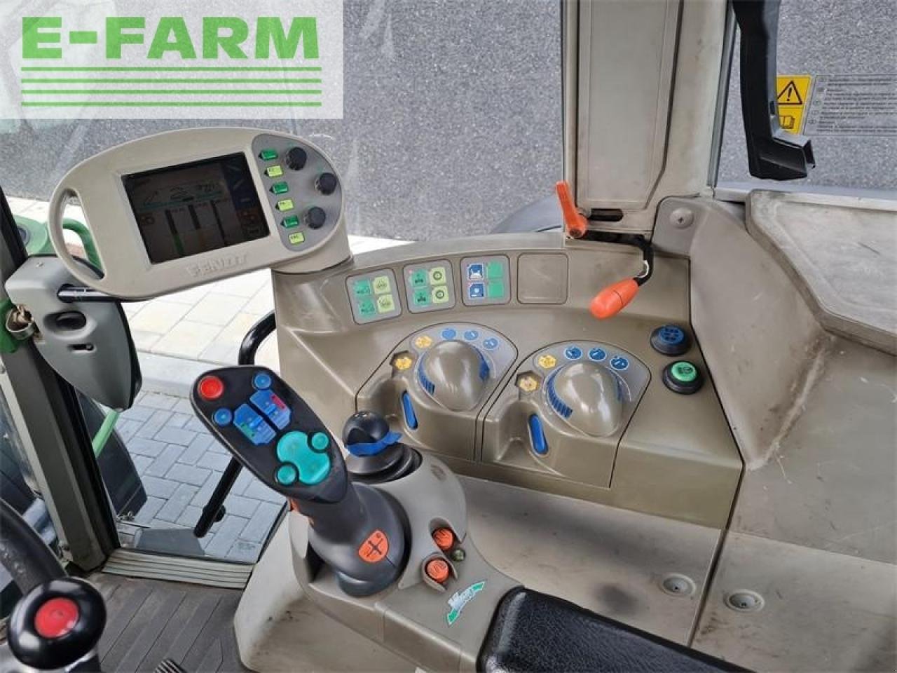 Traktor Türe ait Fendt 716 vario com1, Gebrauchtmaschine içinde gg VEGHEL (resim 2)