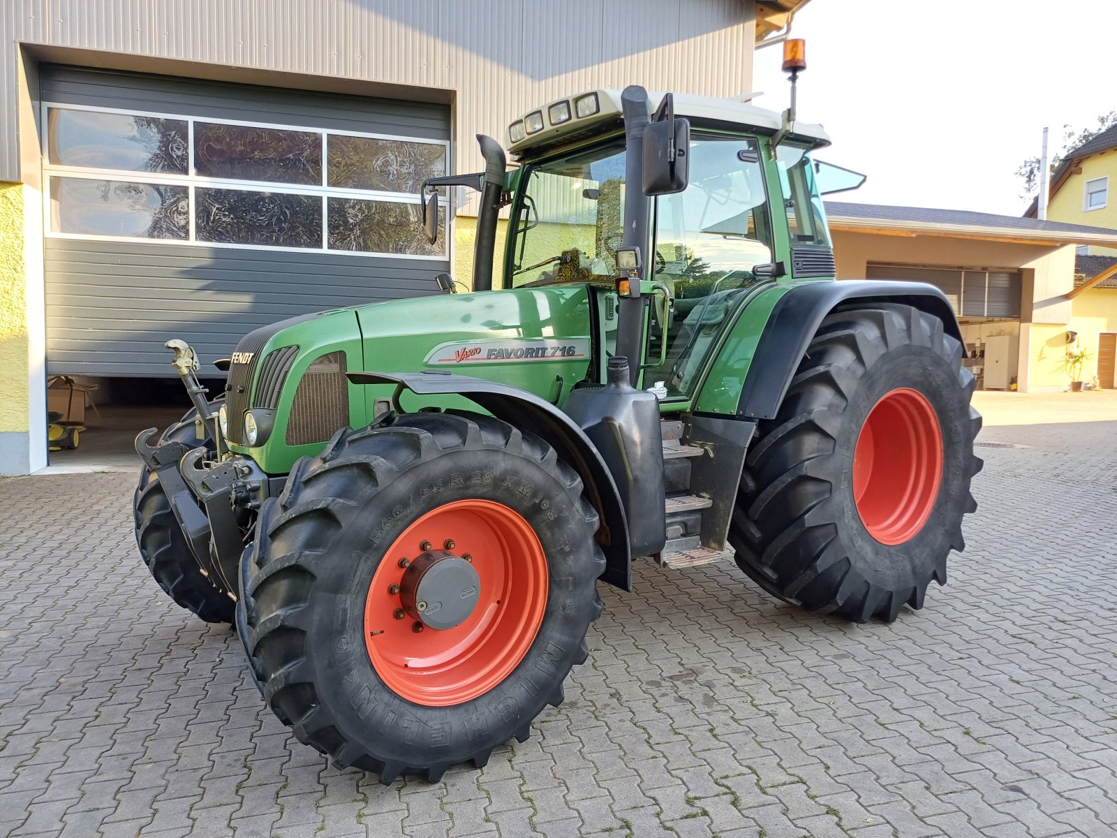 Traktor del tipo Fendt 716 Vario Favorit COM1 712 714, Gebrauchtmaschine en Tirschenreuth (Imagen 1)