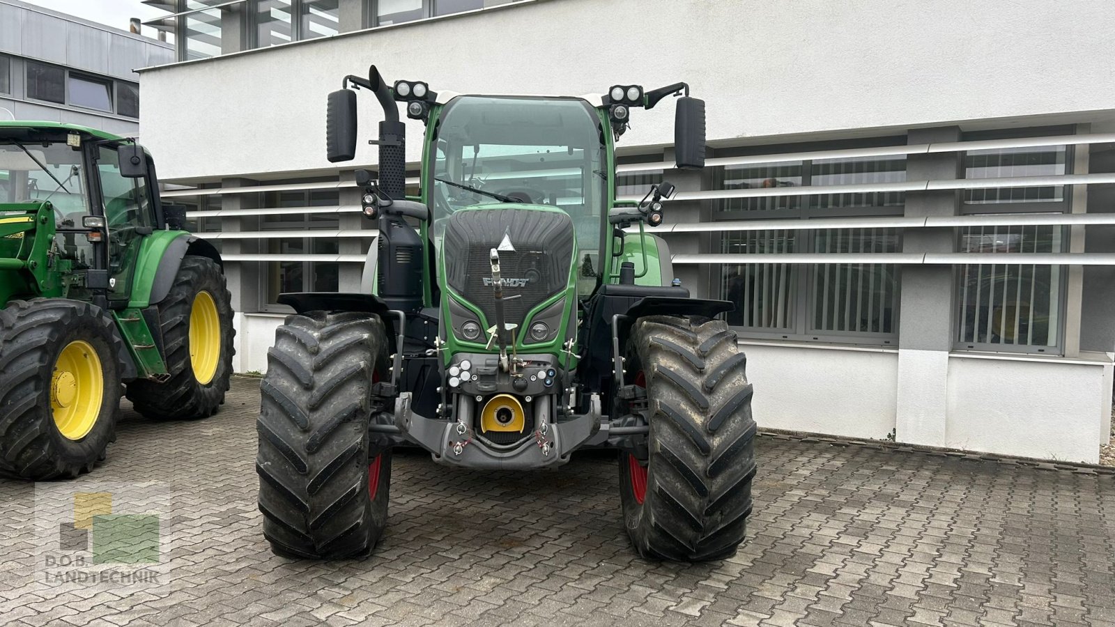 Traktor του τύπου Fendt 716 Vario Power, Gebrauchtmaschine σε Regensburg (Φωτογραφία 4)