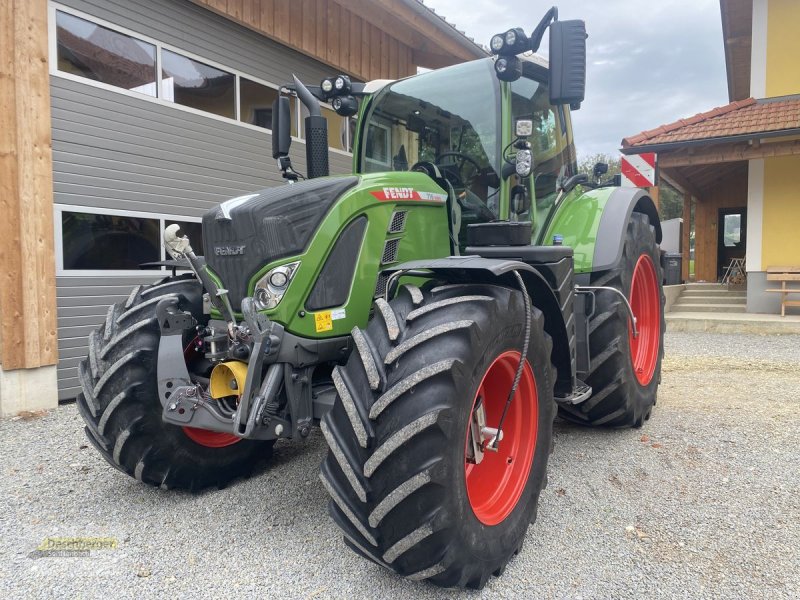 Traktor des Typs Fendt 716 Vario Profi+, Gebrauchtmaschine in Senftenbach (Bild 1)