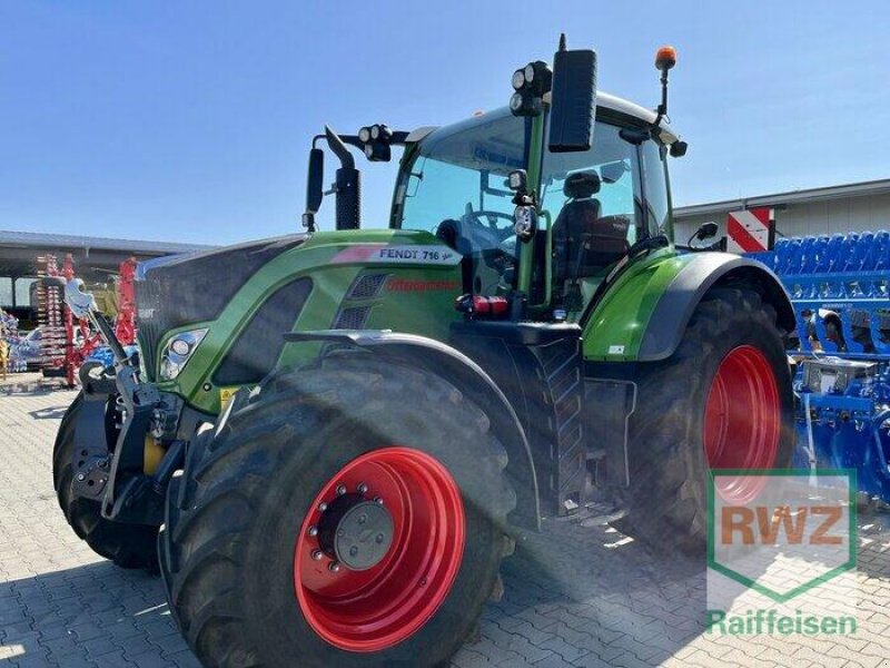 Traktor Türe ait Fendt 716 Vario ProfiPlus, Gebrauchtmaschine içinde Mutterstadt (resim 2)