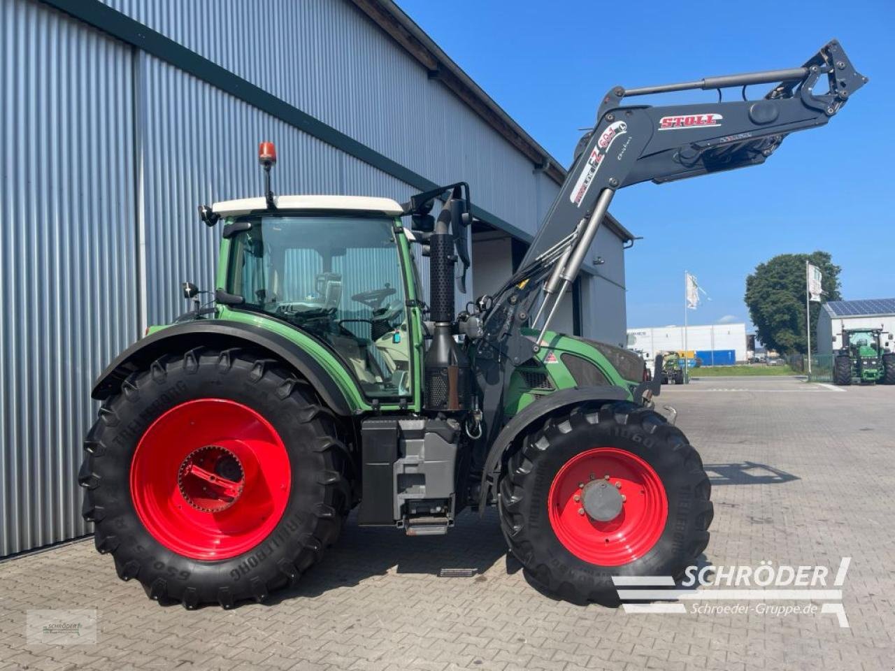 Traktor van het type Fendt 716 VARIO SCR PROFI, Gebrauchtmaschine in Wildeshausen (Foto 2)