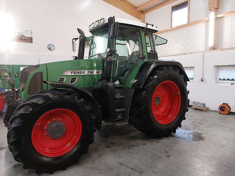 Traktor des Typs Fendt 716 Vario TMS COM3, Gebrauchtmaschine in Tirschenreuth (Bild 4)