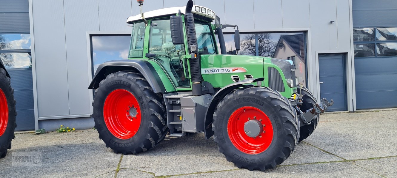 Traktor des Typs Fendt 716 Vario TMS, Gebrauchtmaschine in Crombach/St.Vith (Bild 2)