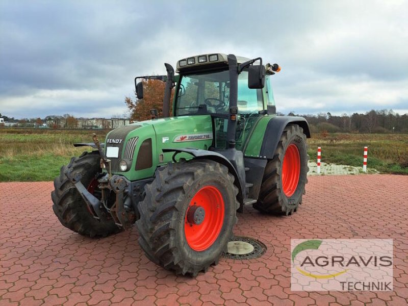 Traktor типа Fendt 716 VARIO, Gebrauchtmaschine в Schneverdingen (Фотография 1)