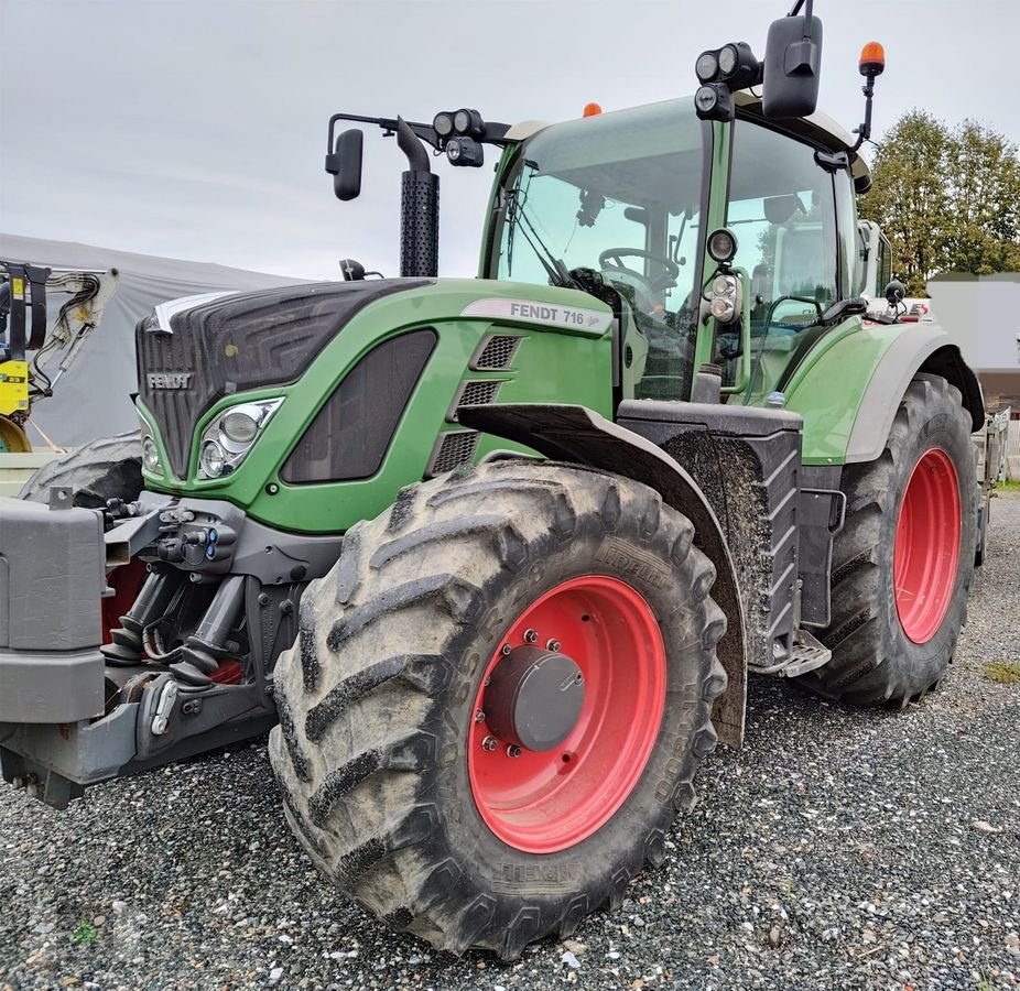 Traktor des Typs Fendt 716 Vario, Gebrauchtmaschine in Markt Hartmannsdorf (Bild 1)