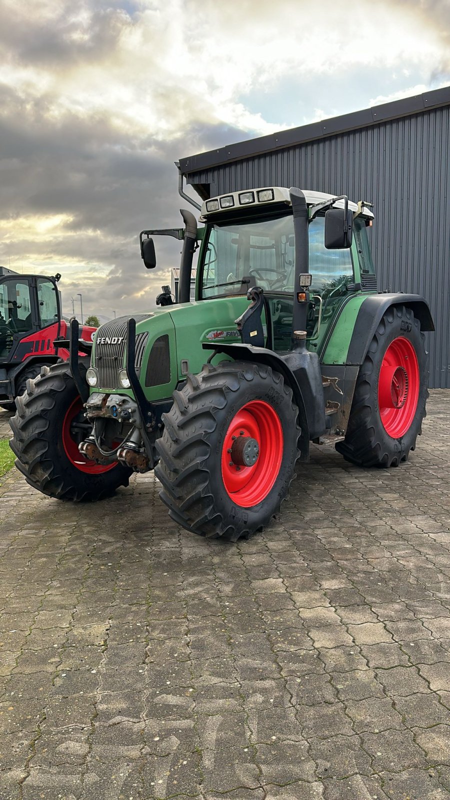 Traktor Türe ait Fendt 716 Vario, Gebrauchtmaschine içinde Wanderup (resim 2)