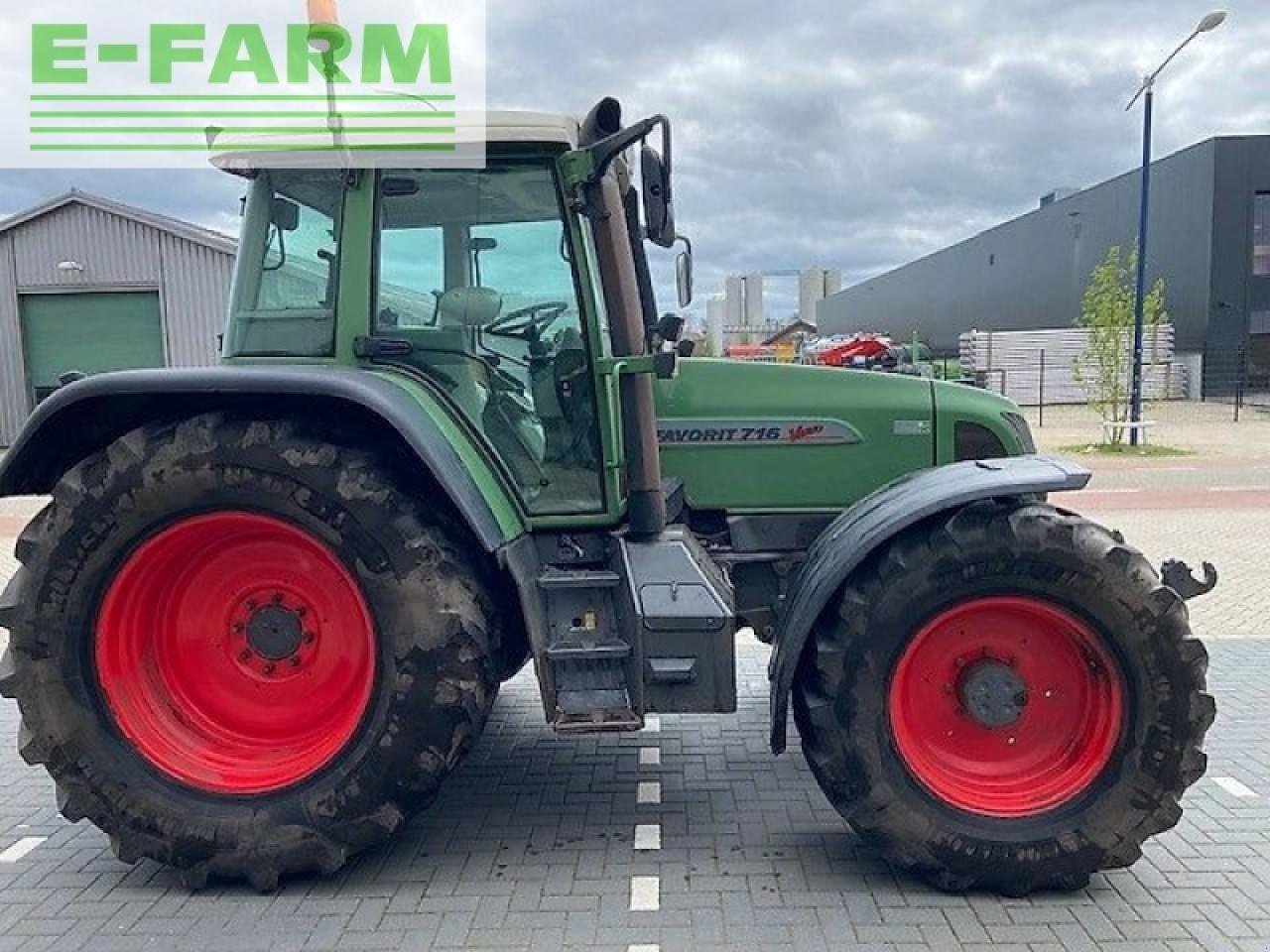 Traktor Türe ait Fendt 716 vario, Gebrauchtmaschine içinde gg VEGHEL (resim 4)