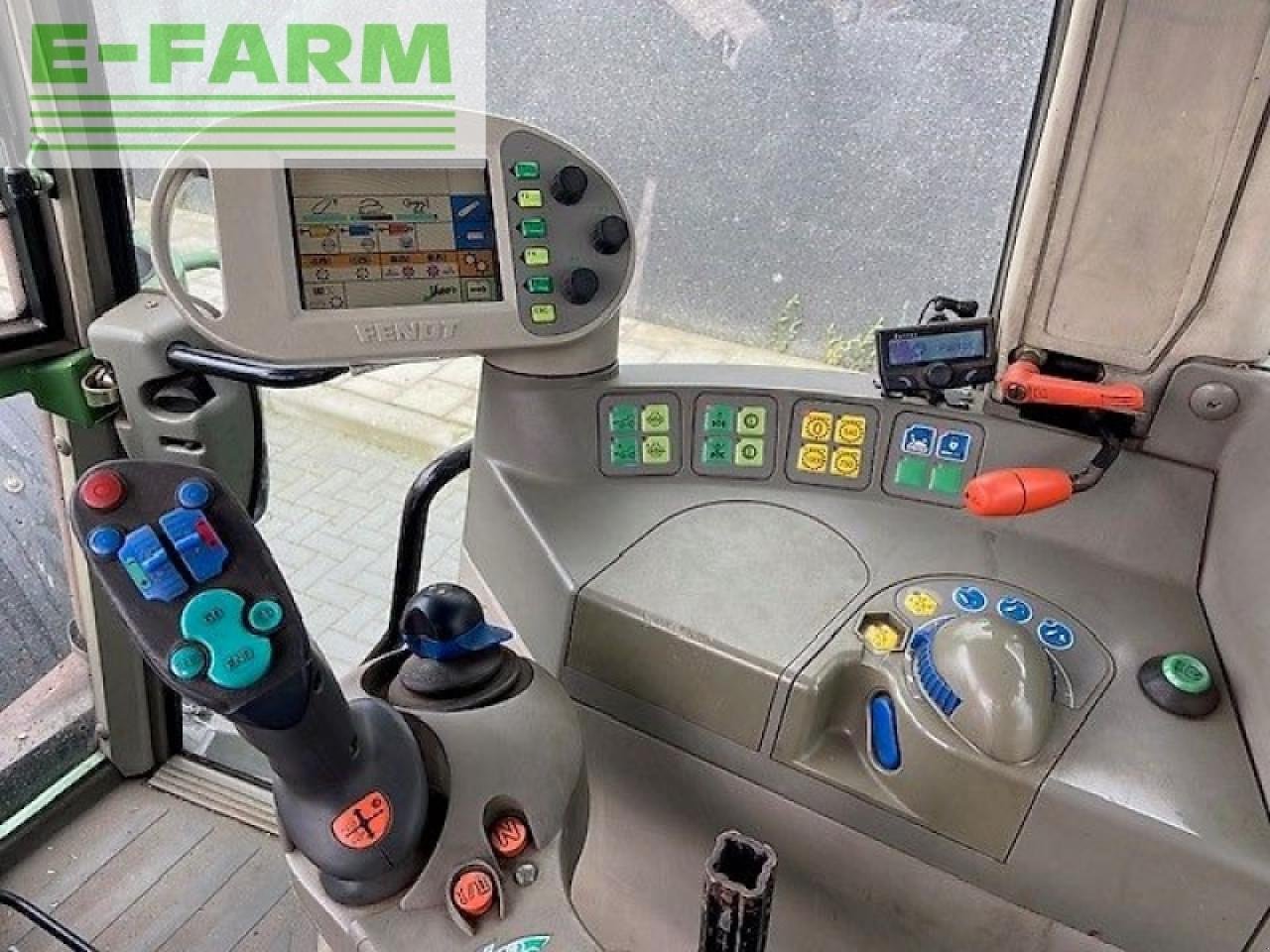 Traktor типа Fendt 716 vario, Gebrauchtmaschine в gg VEGHEL (Фотография 8)