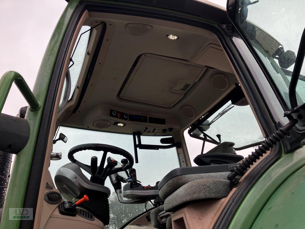 Traktor van het type Fendt 716 Vario, Gebrauchtmaschine in Spelle (Foto 6)