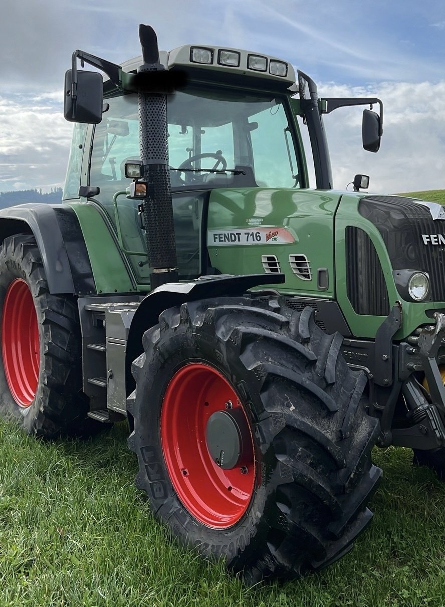 Traktor типа Fendt 716 Vario, Gebrauchtmaschine в Donaueschingen (Фотография 2)