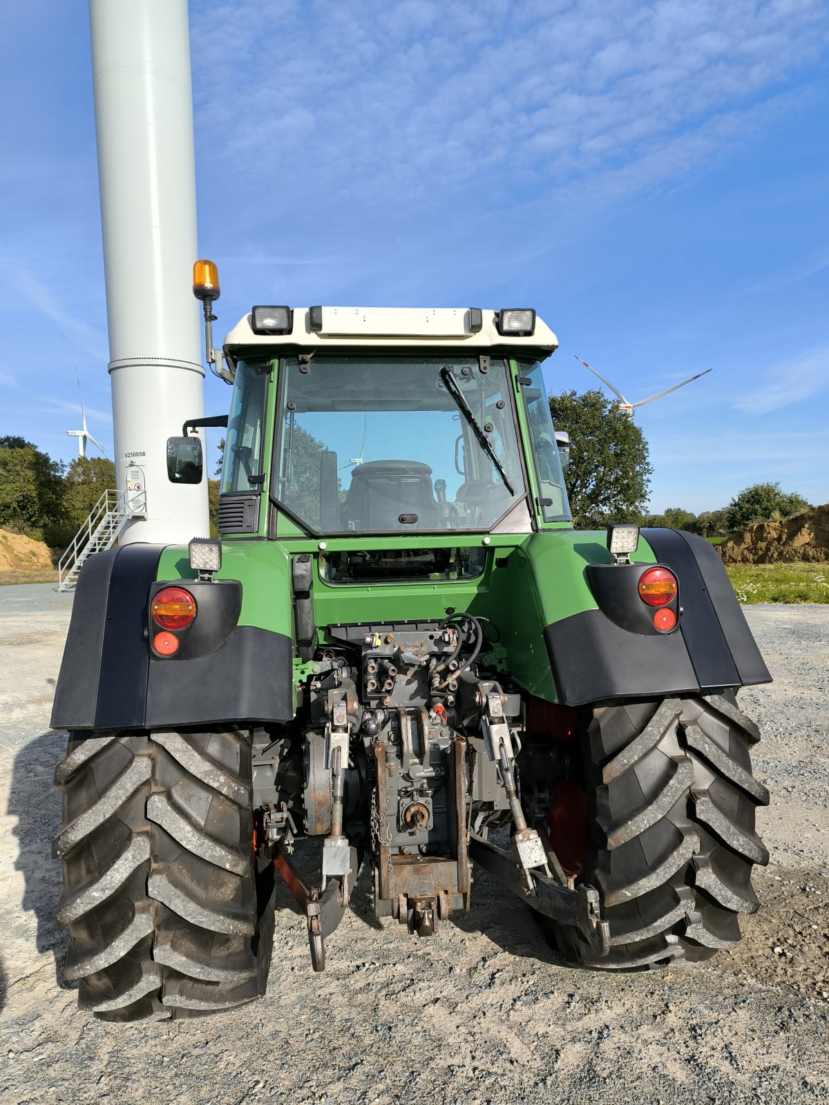 Traktor Türe ait Fendt 716 Vario, Gebrauchtmaschine içinde Süderhastedt (resim 9)