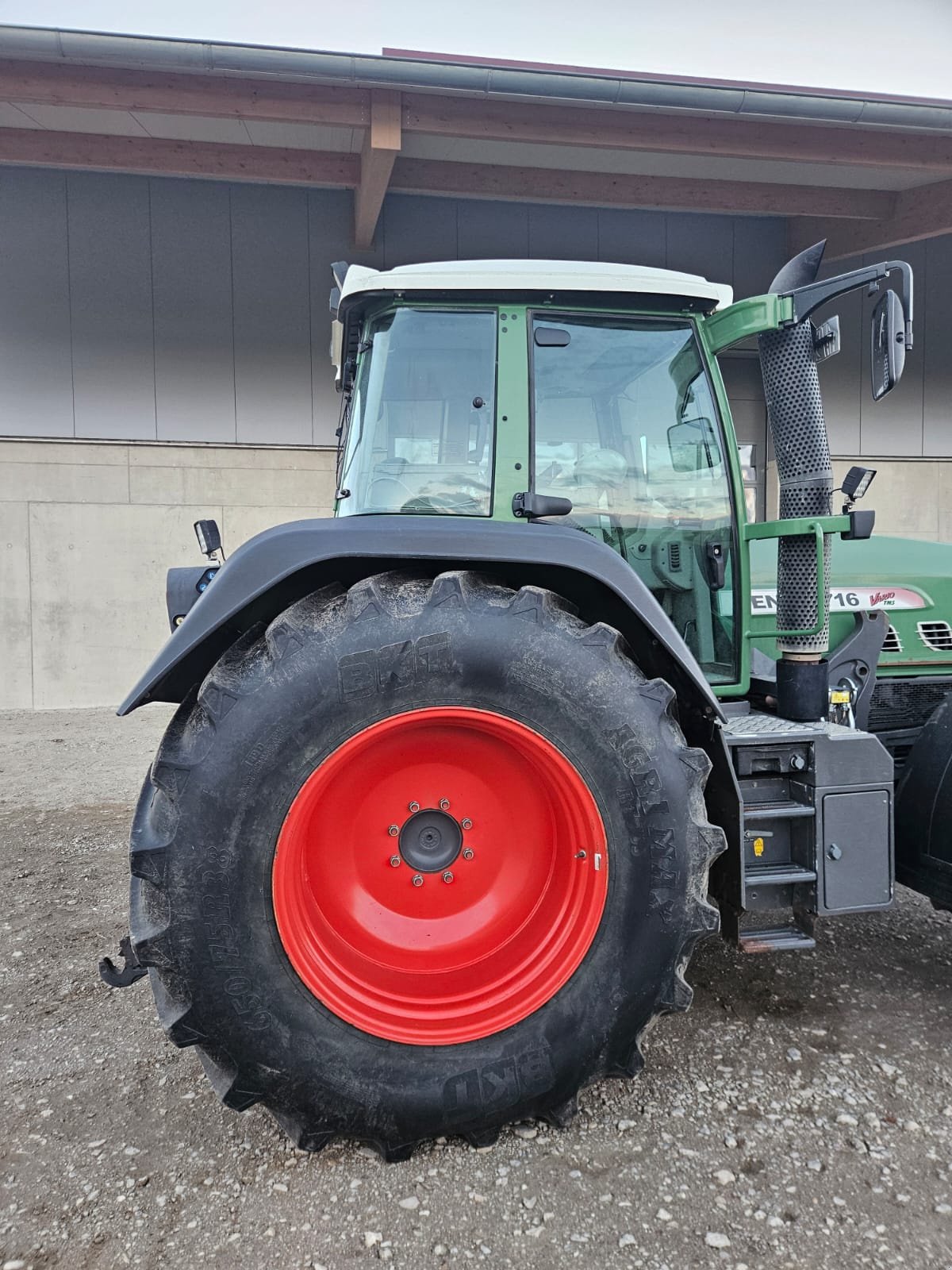 Traktor of the type Fendt 716 Vario, Gebrauchtmaschine in Sielenbach (Picture 12)