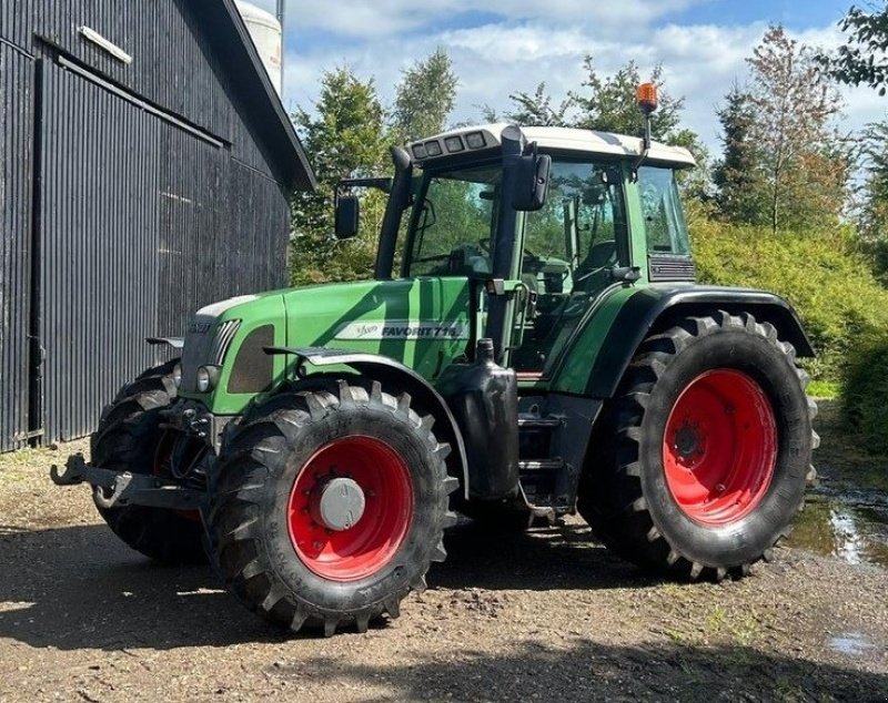 Traktor Türe ait Fendt 716, Gebrauchtmaschine içinde Horsens (resim 1)