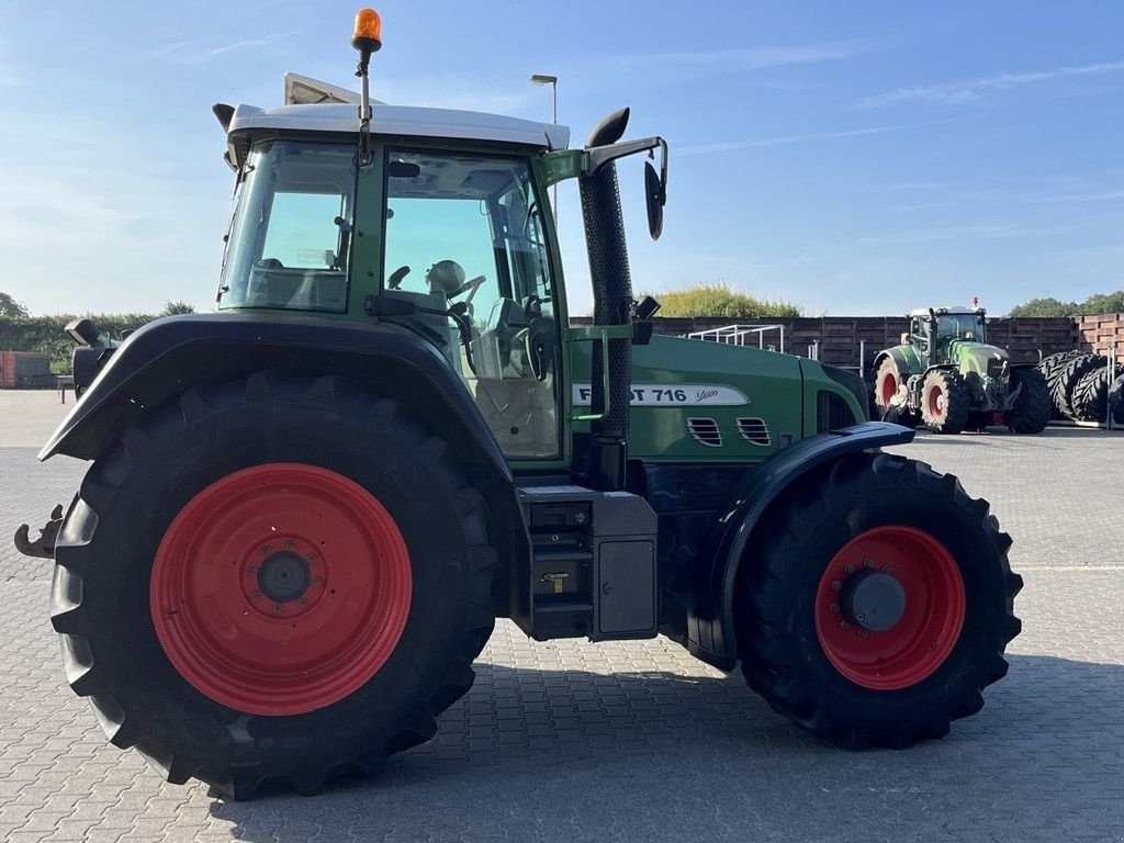 Traktor типа Fendt 716, Gebrauchtmaschine в Hapert (Фотография 3)