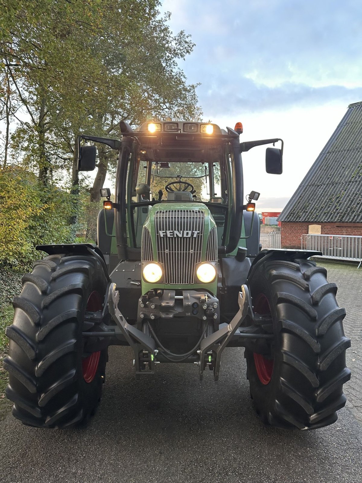 Traktor van het type Fendt 716, Gebrauchtmaschine in Rossum (Foto 3)