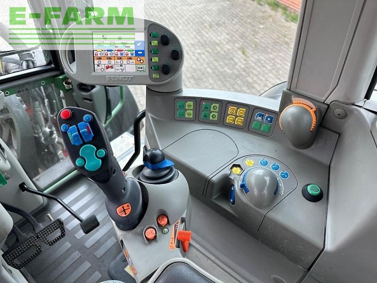 Traktor a típus Fendt 718 / 820 vario tms, Gebrauchtmaschine ekkor: STADTHAGEN (Kép 9)