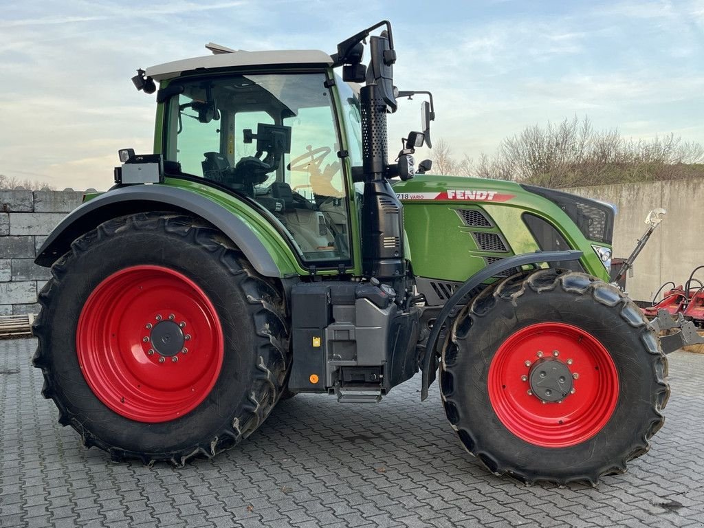 Traktor del tipo Fendt 718 GEN 6 POWER PLUS, Gebrauchtmaschine en Hapert (Imagen 3)