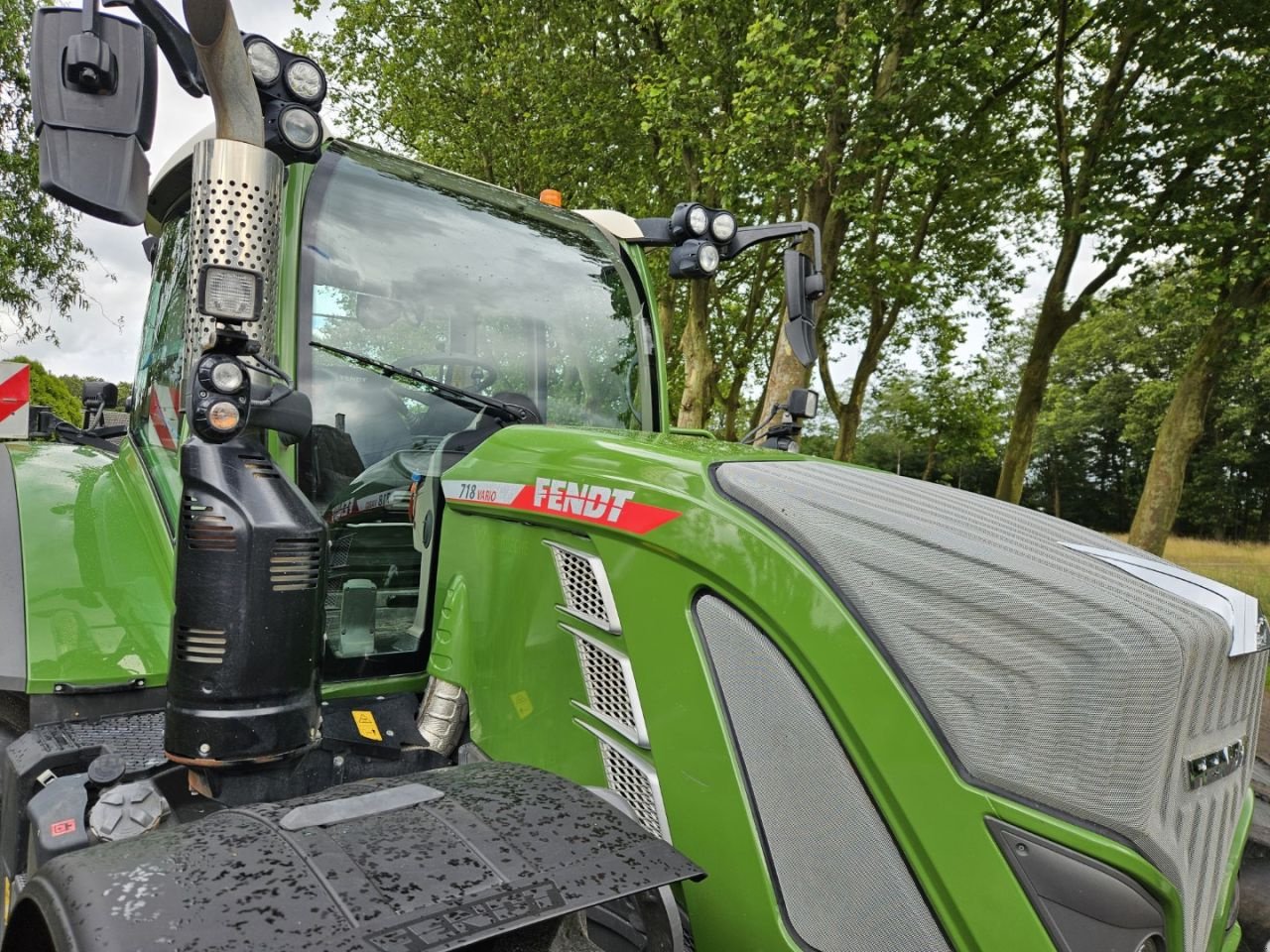 Traktor типа Fendt 718 Gen6 Design Line 3600h 724, Gebrauchtmaschine в Bergen op Zoom (Фотография 3)