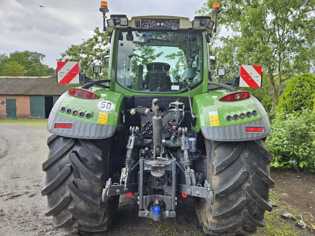 Traktor типа Fendt 718 Gen6 Design Line 3600h 724, Gebrauchtmaschine в Bergen op Zoom (Фотография 9)