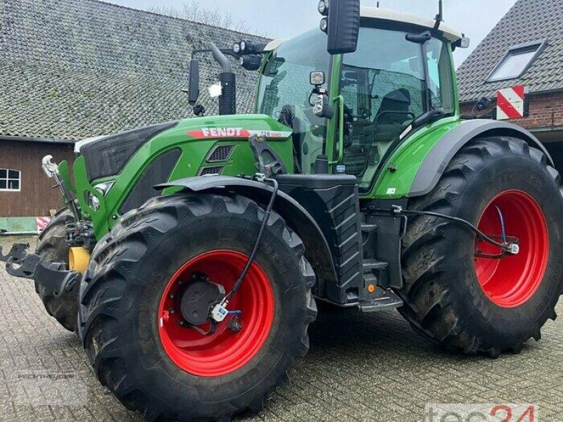 Traktor типа Fendt 718 Gen6 ProfiPlus, Gebrauchtmaschine в Rees