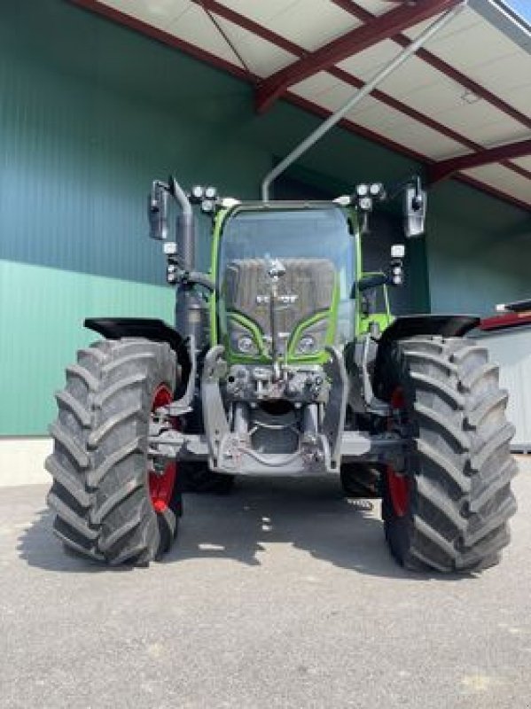 Traktor des Typs Fendt 718 Power+, Gebrauchtmaschine in Wolfsbach (Bild 3)