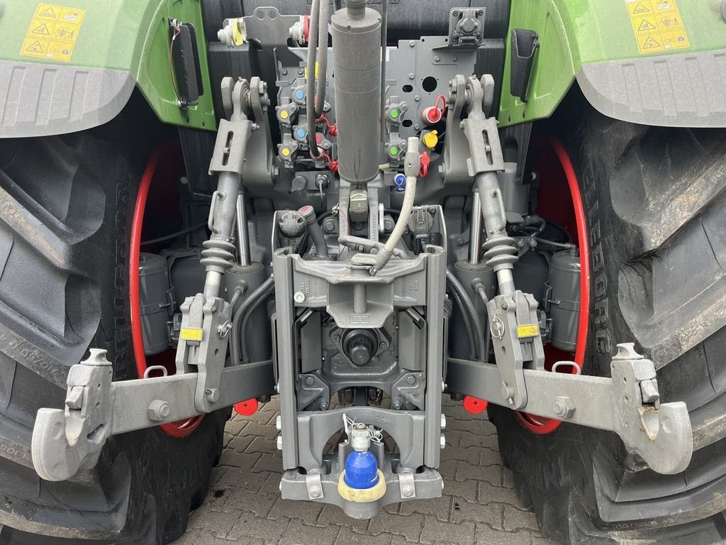 Traktor des Typs Fendt 718 Power Plus, Gebrauchtmaschine in Hapert (Bild 8)