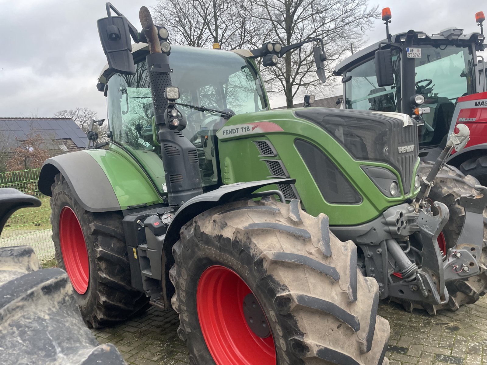 Traktor des Typs Fendt 718 Power Plus, Gebrauchtmaschine in Voitze (Bild 1)