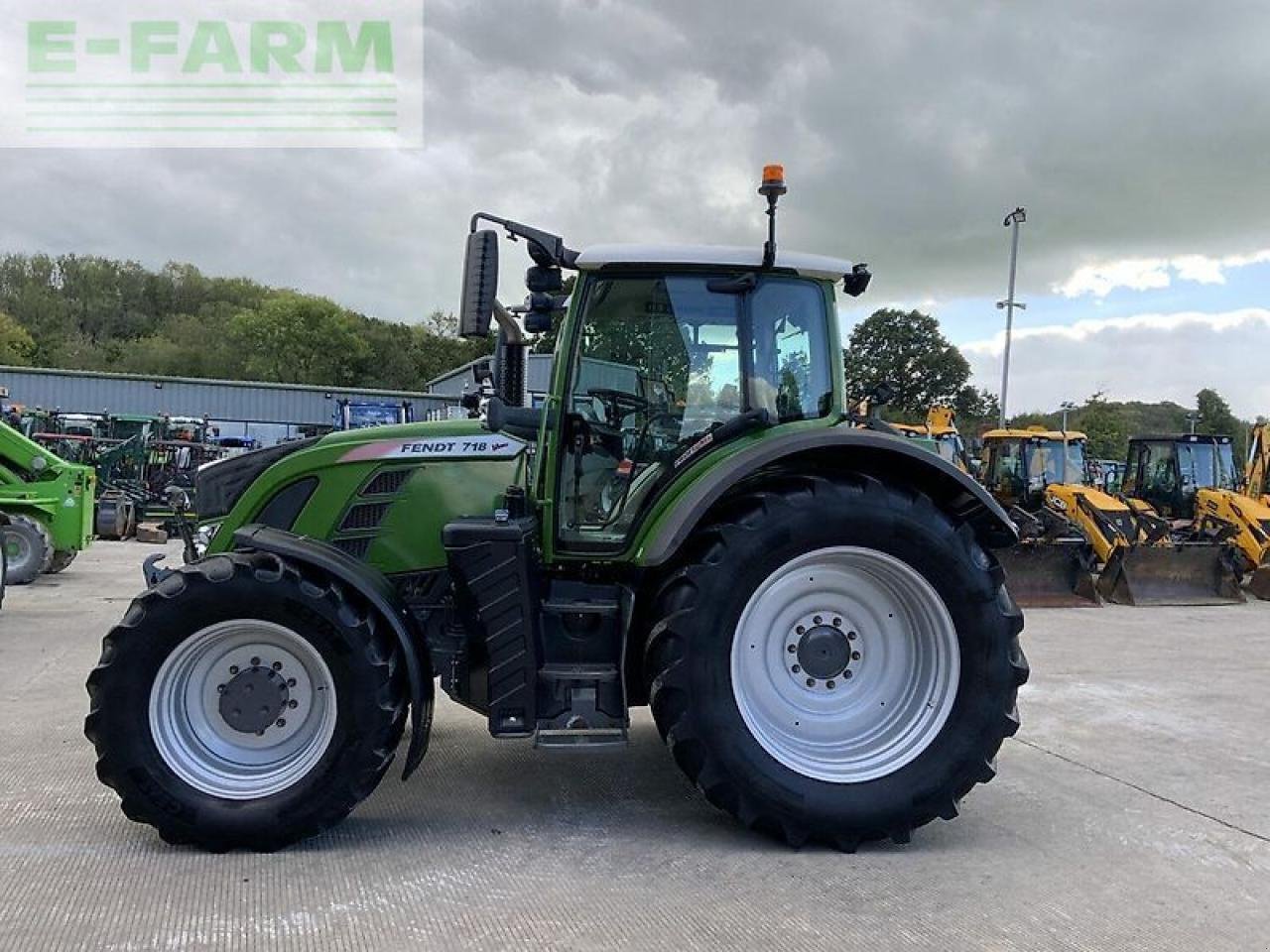 Traktor a típus Fendt 718 profi plus *brand new vario* tractor (st21170) ProfiPlus, Gebrauchtmaschine ekkor: SHAFTESBURY (Kép 7)