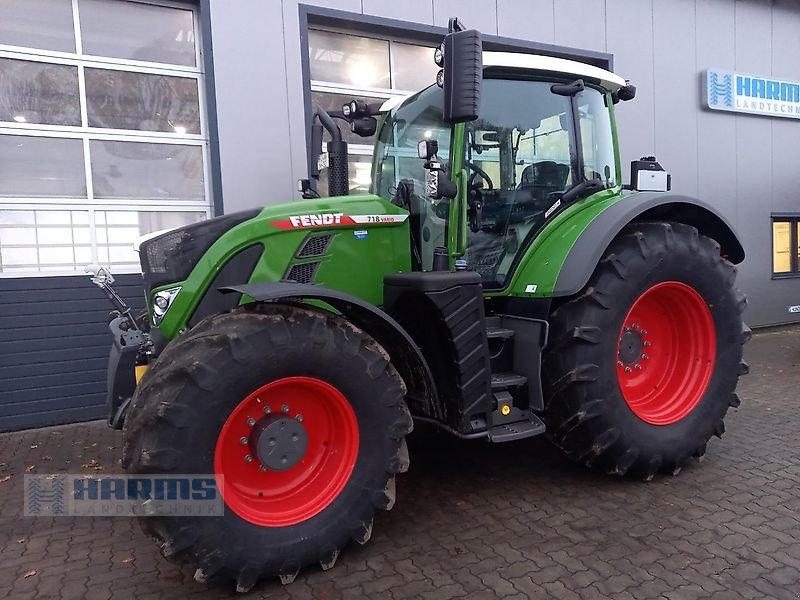 Traktor des Typs Fendt 718 Profi Plus Gen 6, Vorführmaschine in Sassenholz (Bild 1)